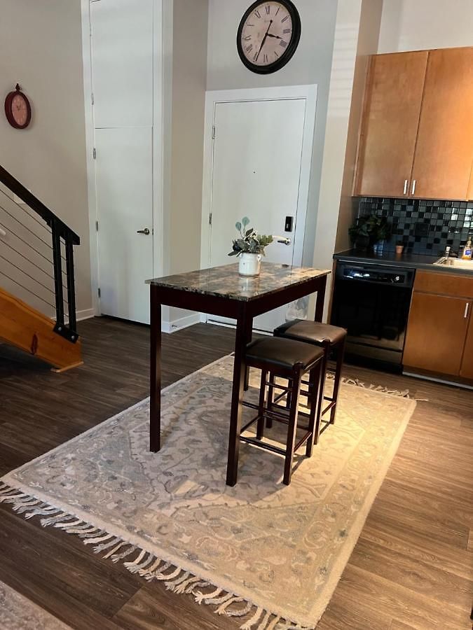 Apartment Uptown Townhouse -wifi-10 Min Walk To Spectrum Center *