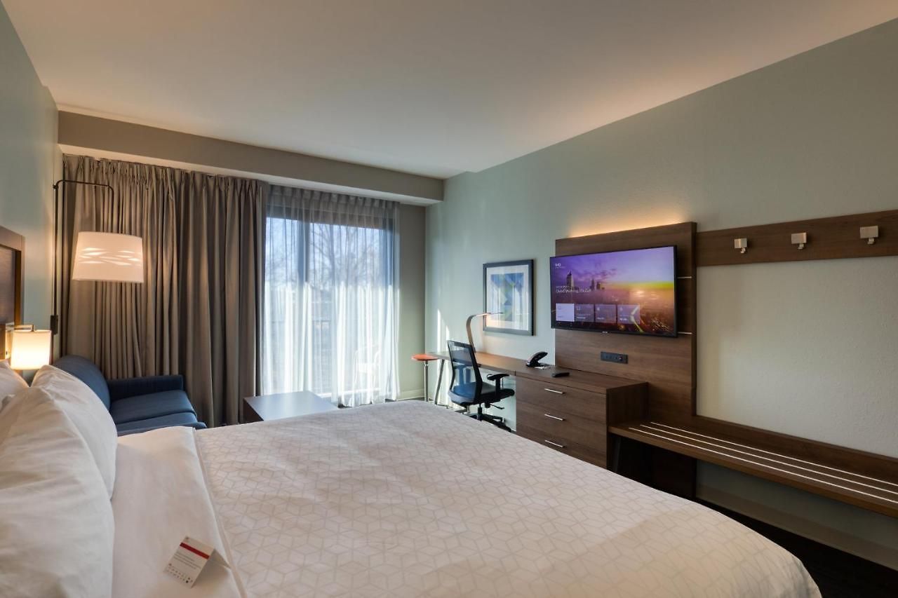 Express & - - South End By Ihg Hotel