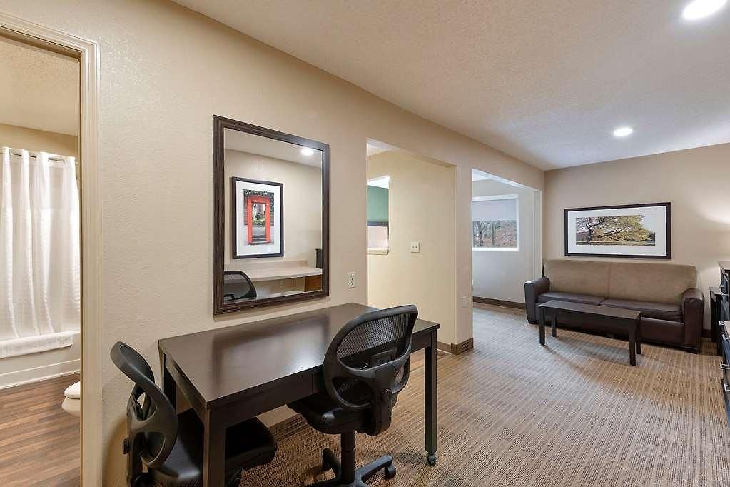 6 Charlotte, Nc - Tyvola Rd Executive Park Hotel 2*