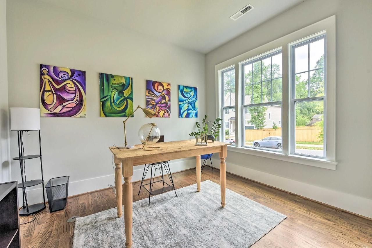 Holiday home Modern ~ 4 Mi To Downtown!