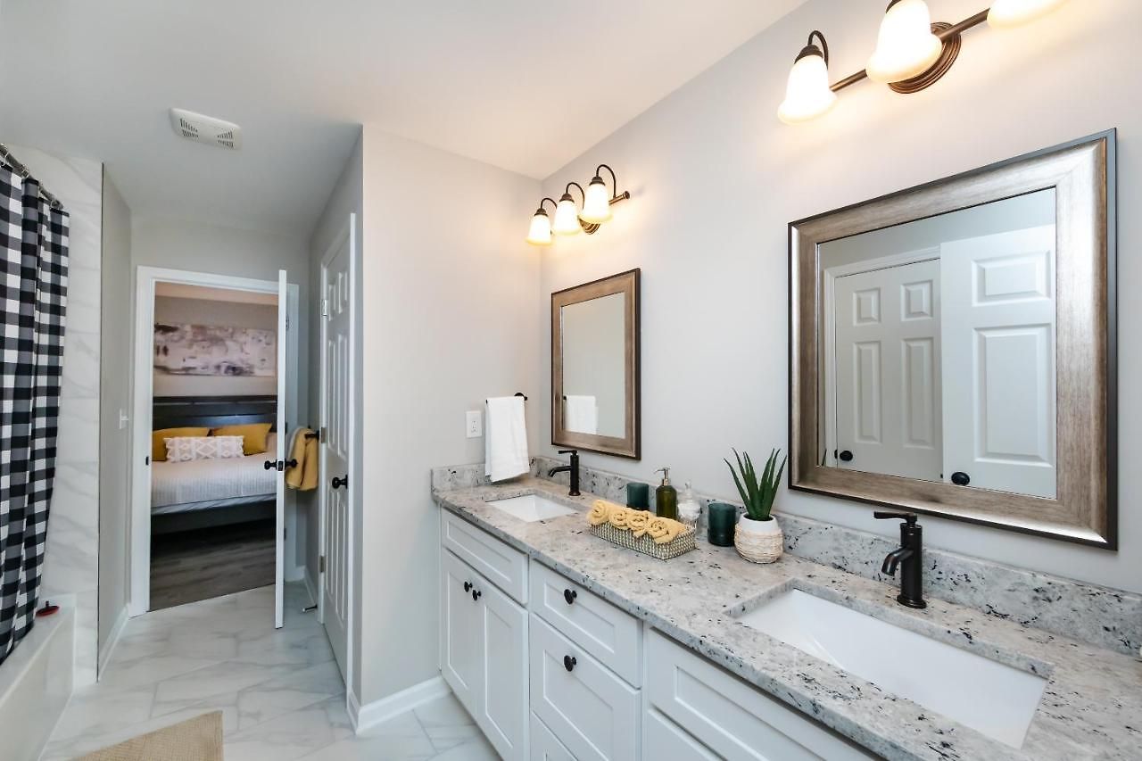 Holiday home Brandnew Spacious 4 Bedroom House Minutes To Uptown *