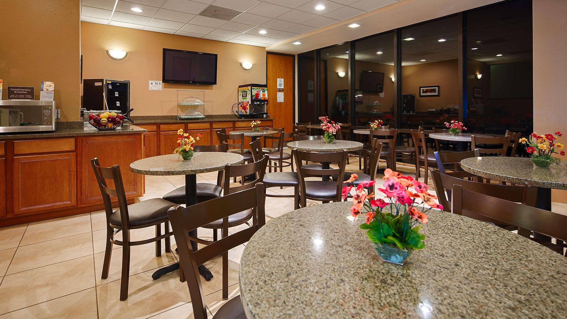 Express By Marriott South End Hotel 3*