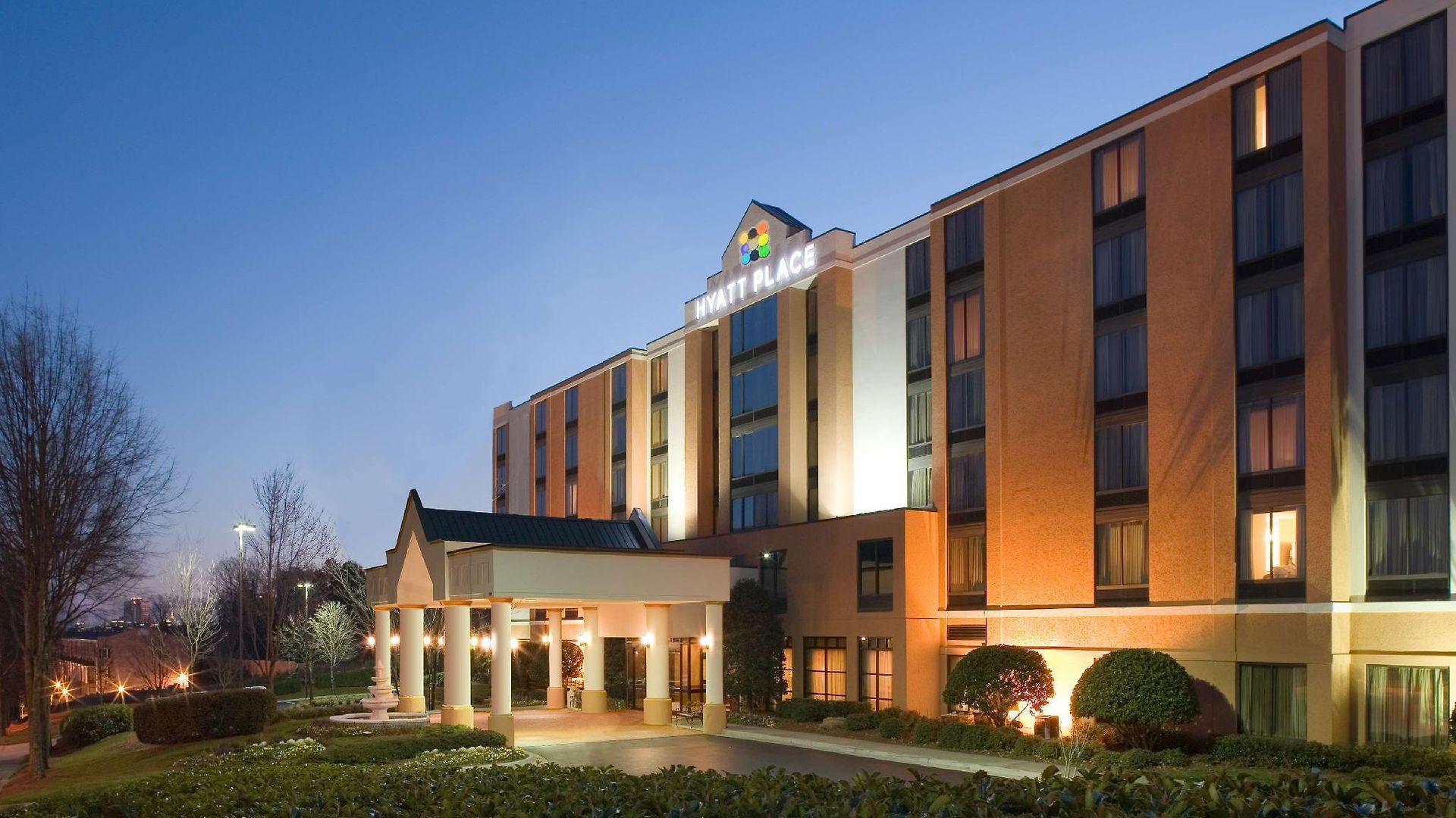 Hyatt Place Arrowood 3*