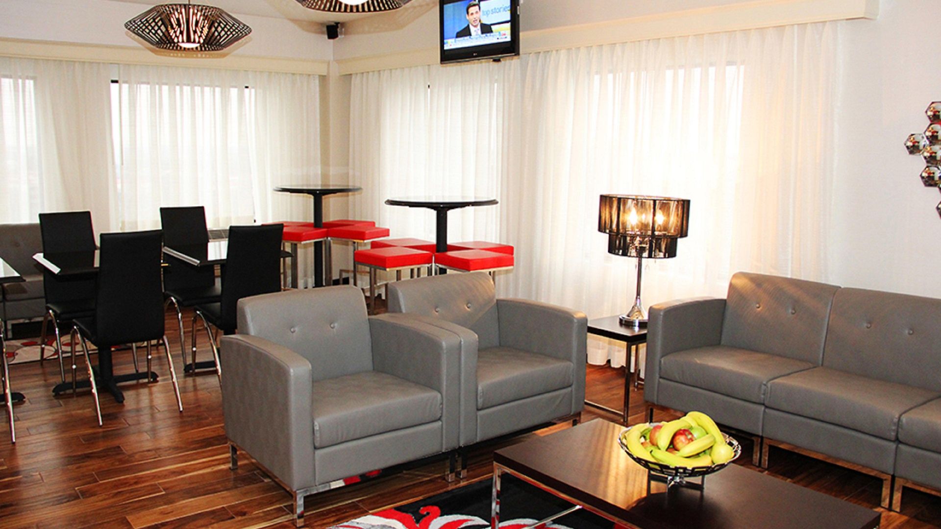 Hotel Hilton Garden Uptown 3*