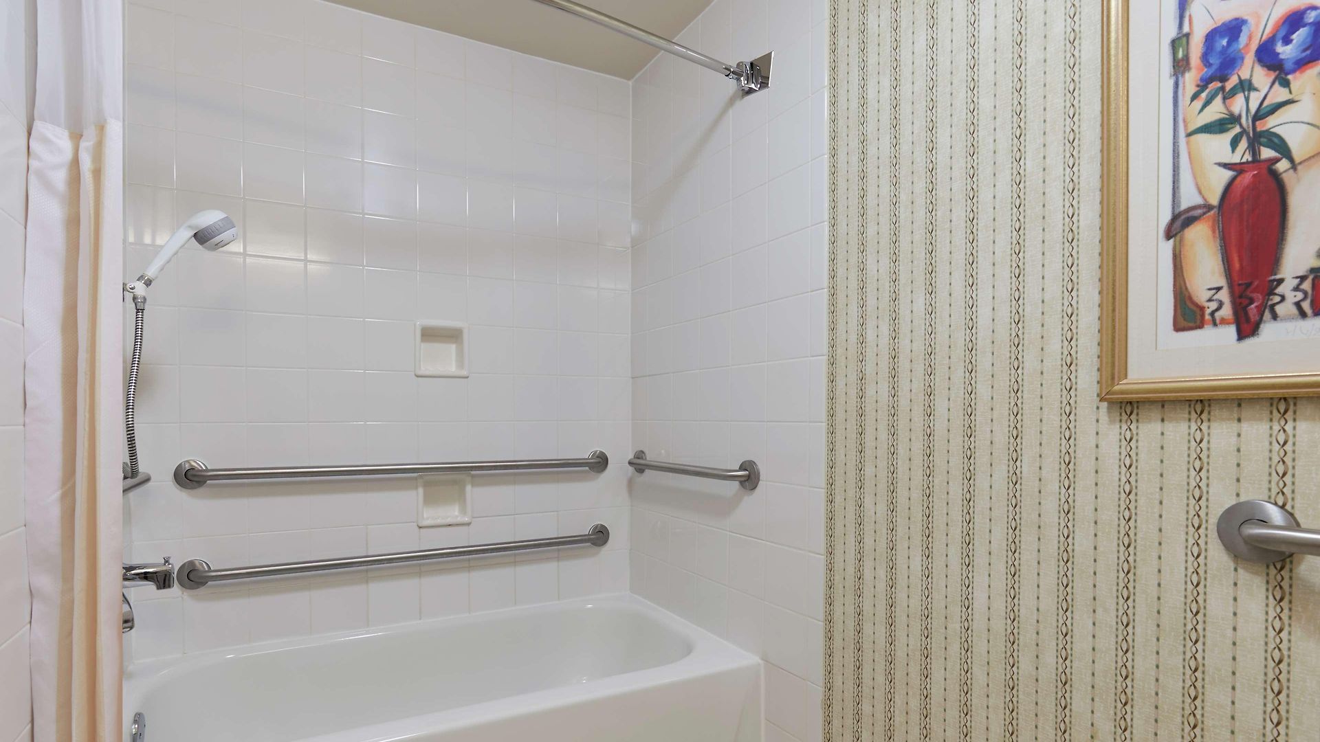 Hilton Garden Uptown