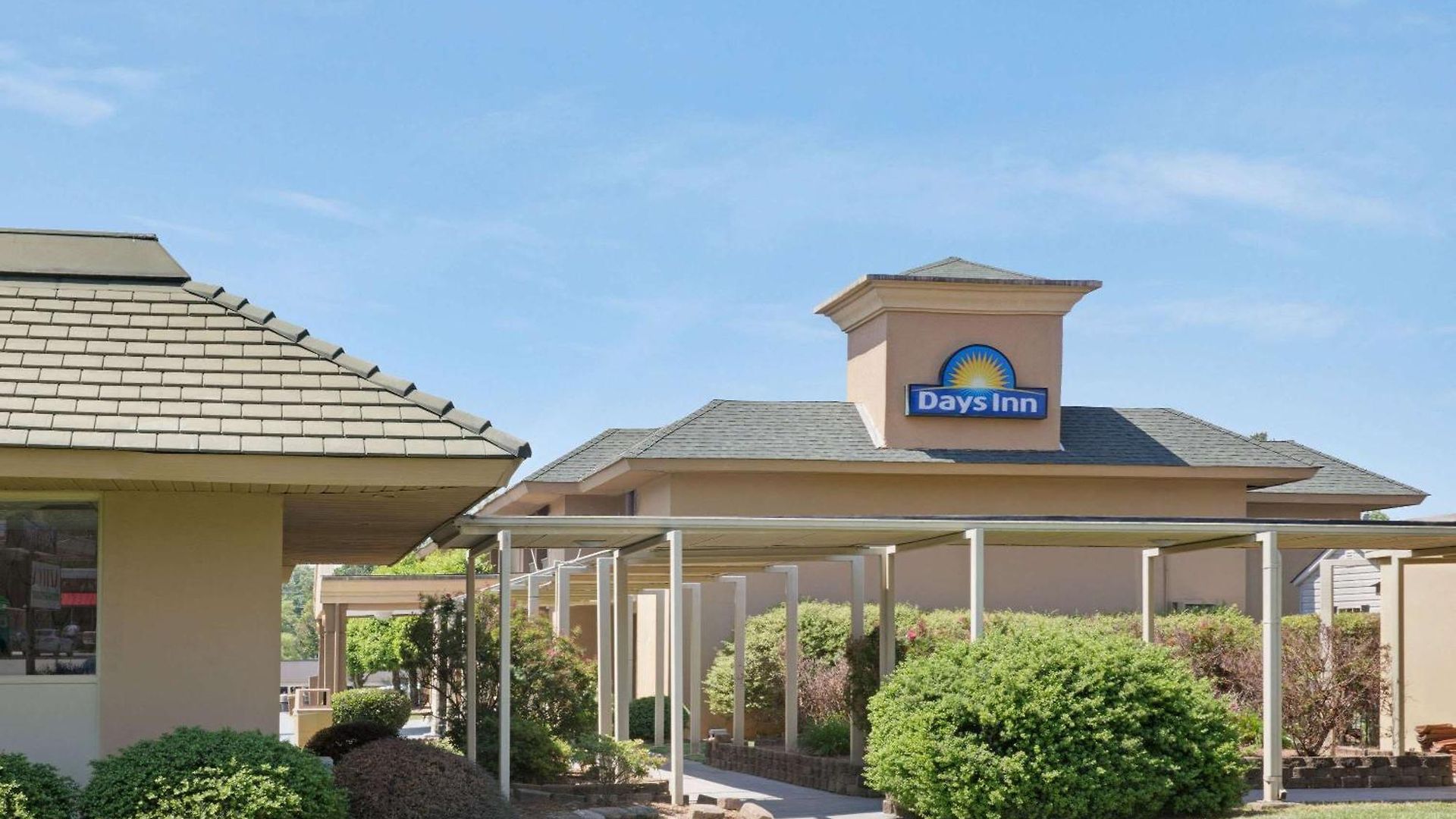 Motel Days By Wyndham Charlotte/woodlawn Near Carowinds Charlotte