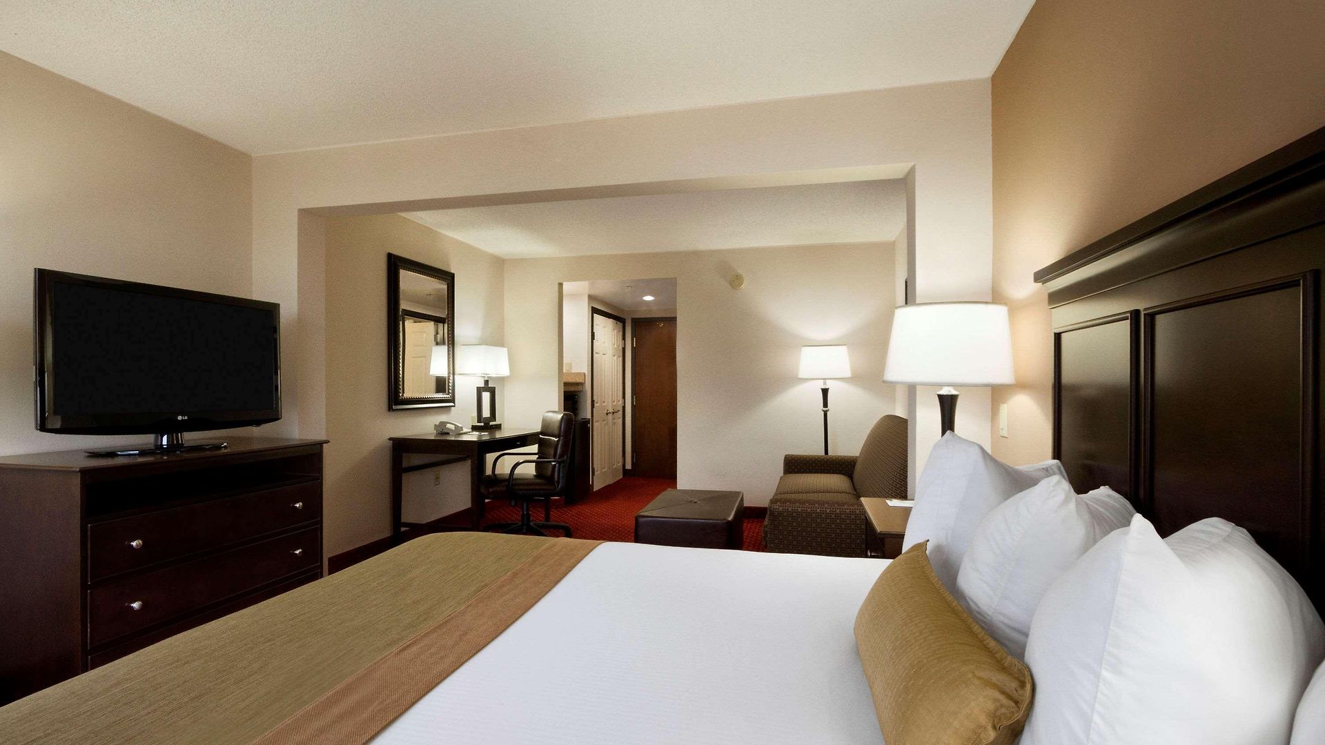 Hotel Spark By Hilton Tyvola I-77 3*