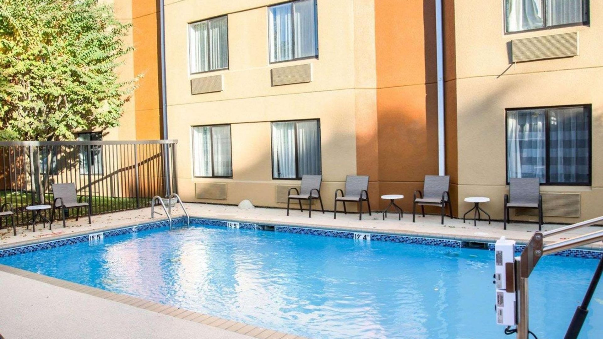 Sleep Place 4* Charlotte