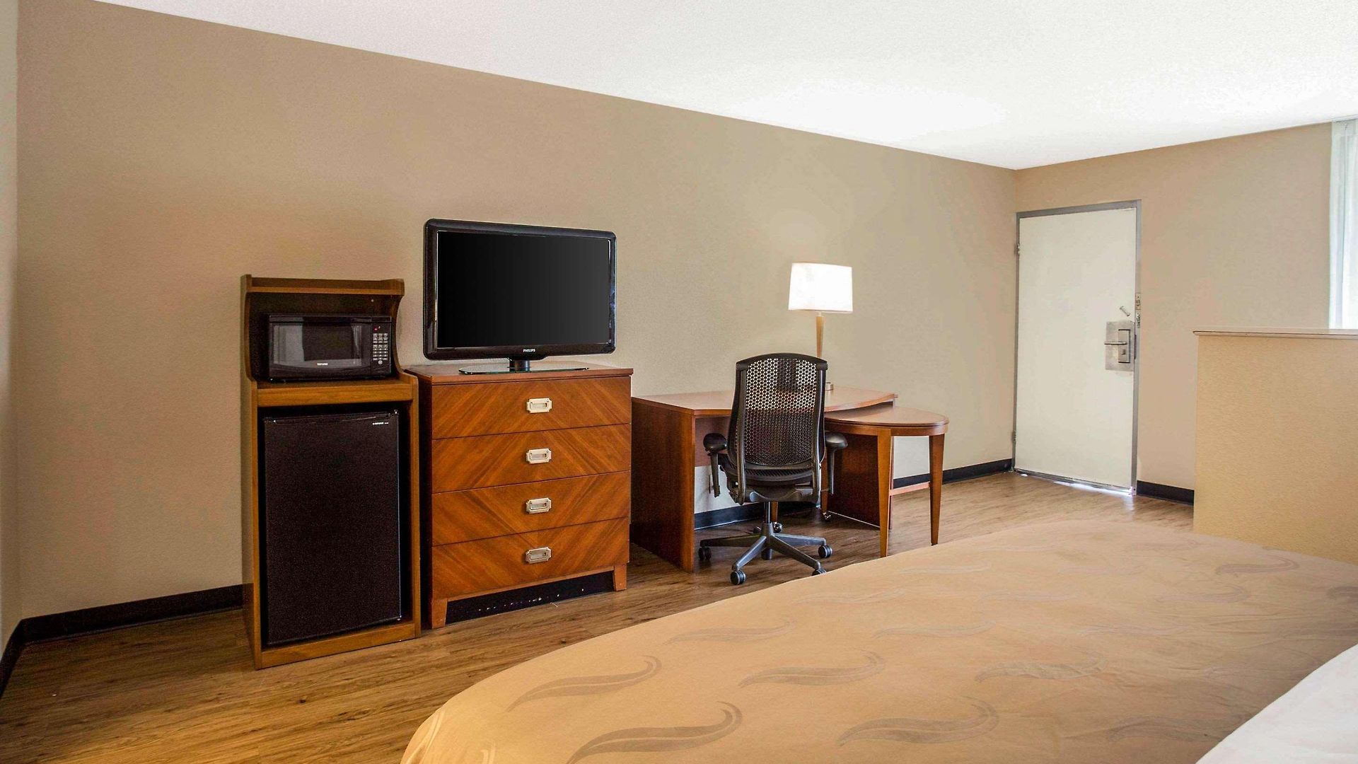 Hotel Quality & Area 3*