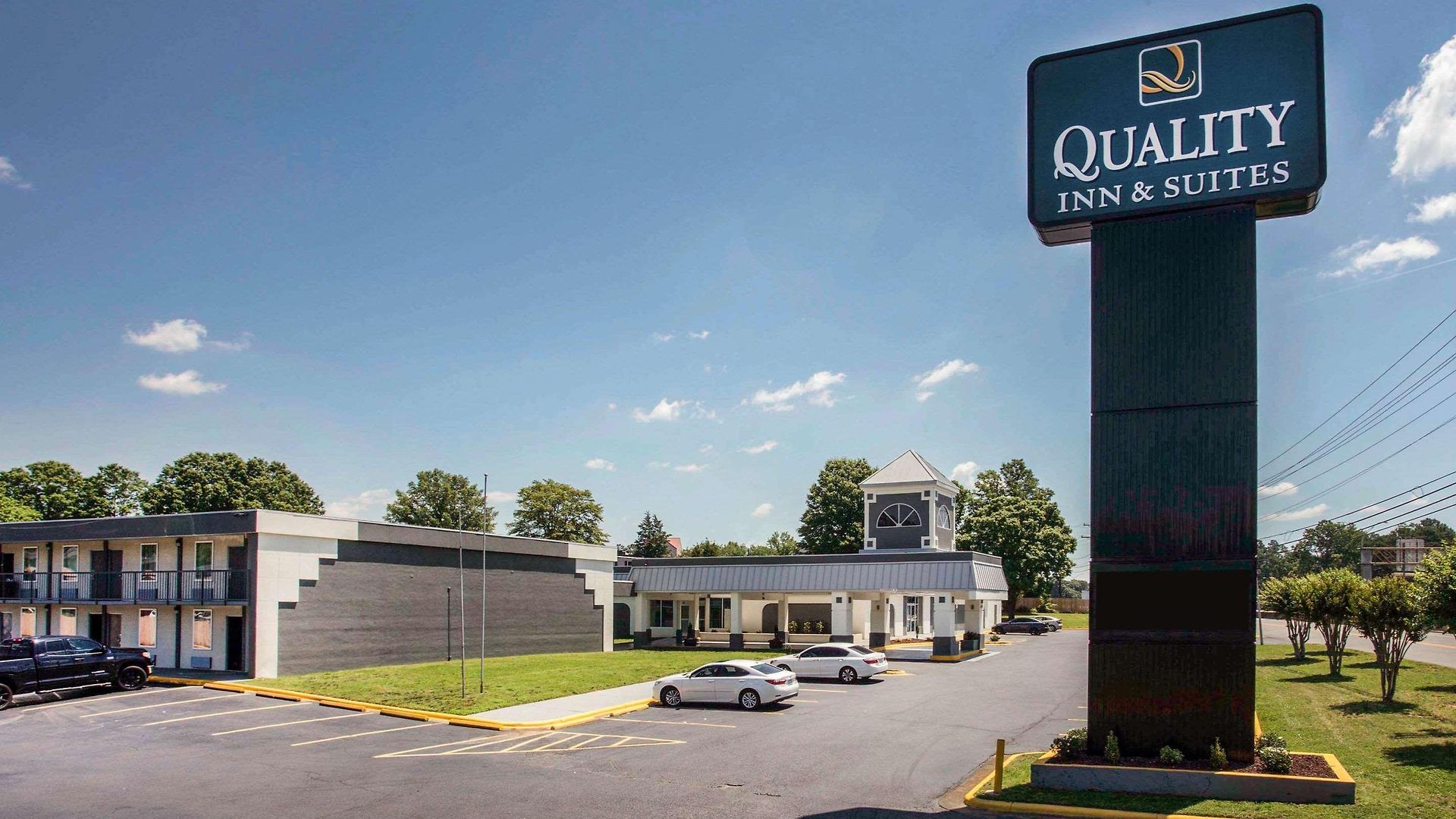 Quality & Area 3* Charlotte