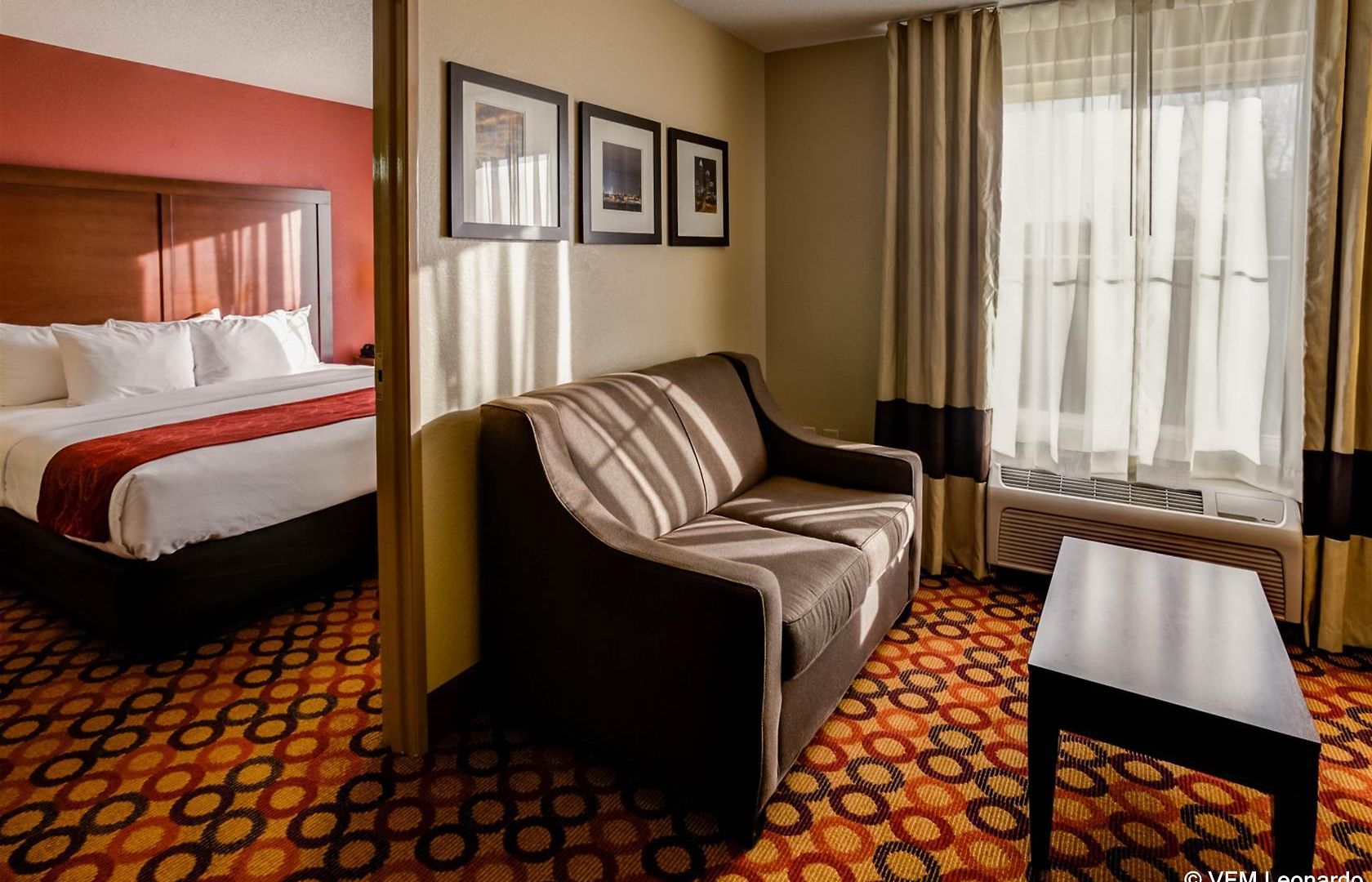 By Ihg Hotel