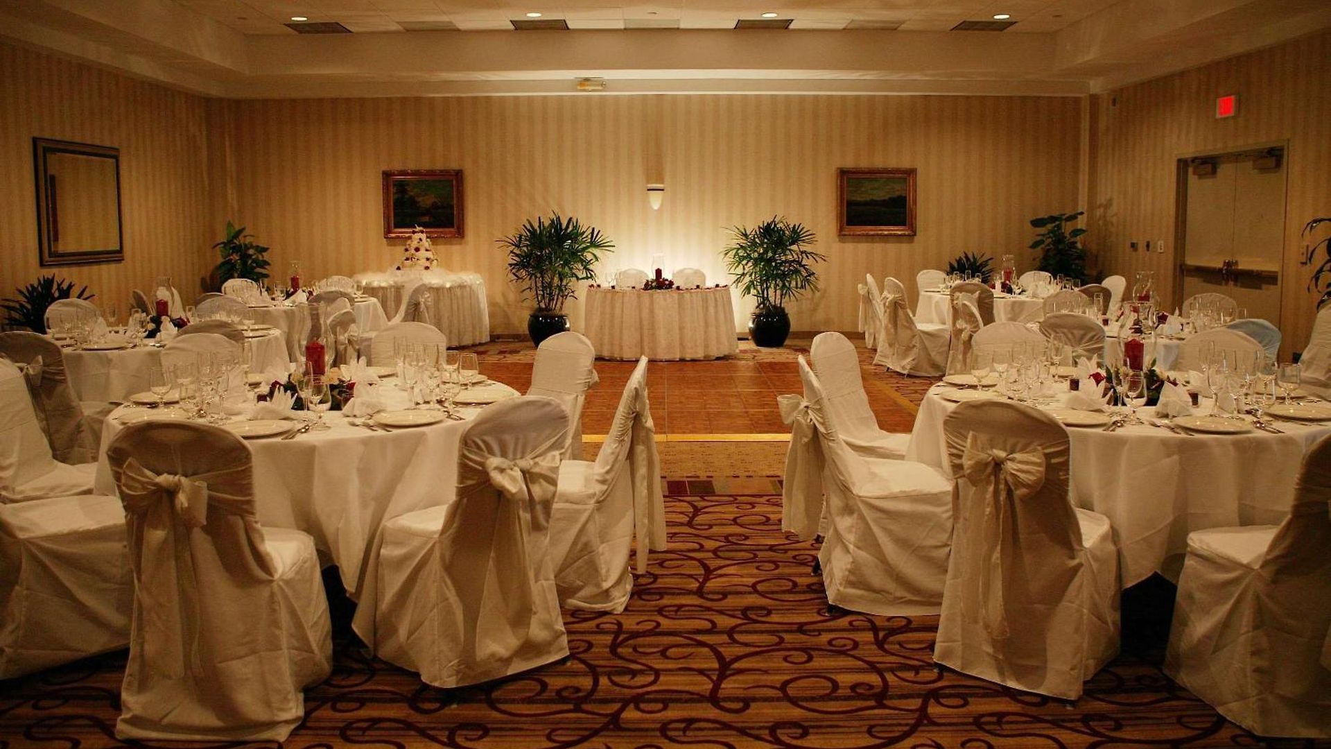 Doubletree By Hilton Airport Hotel Charlotte
