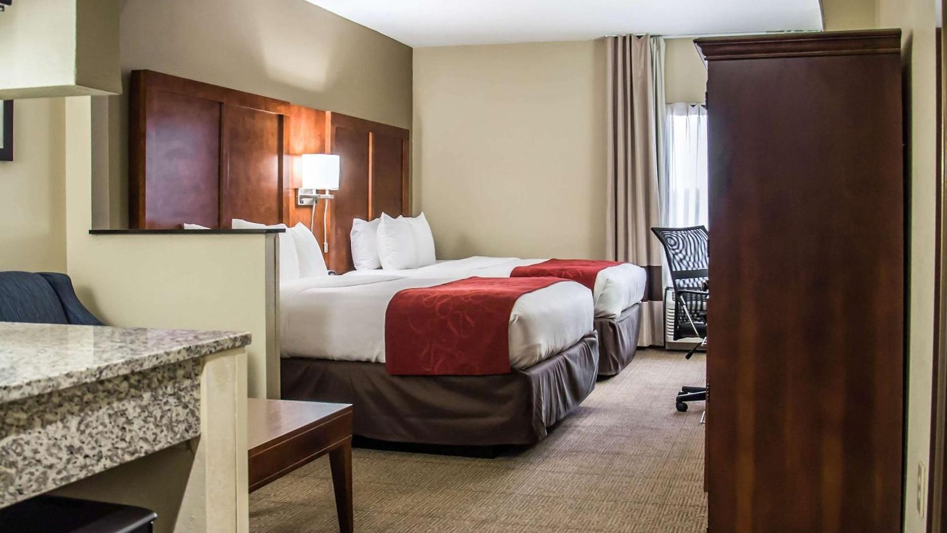 Comfort - Research Park Hotel 4*