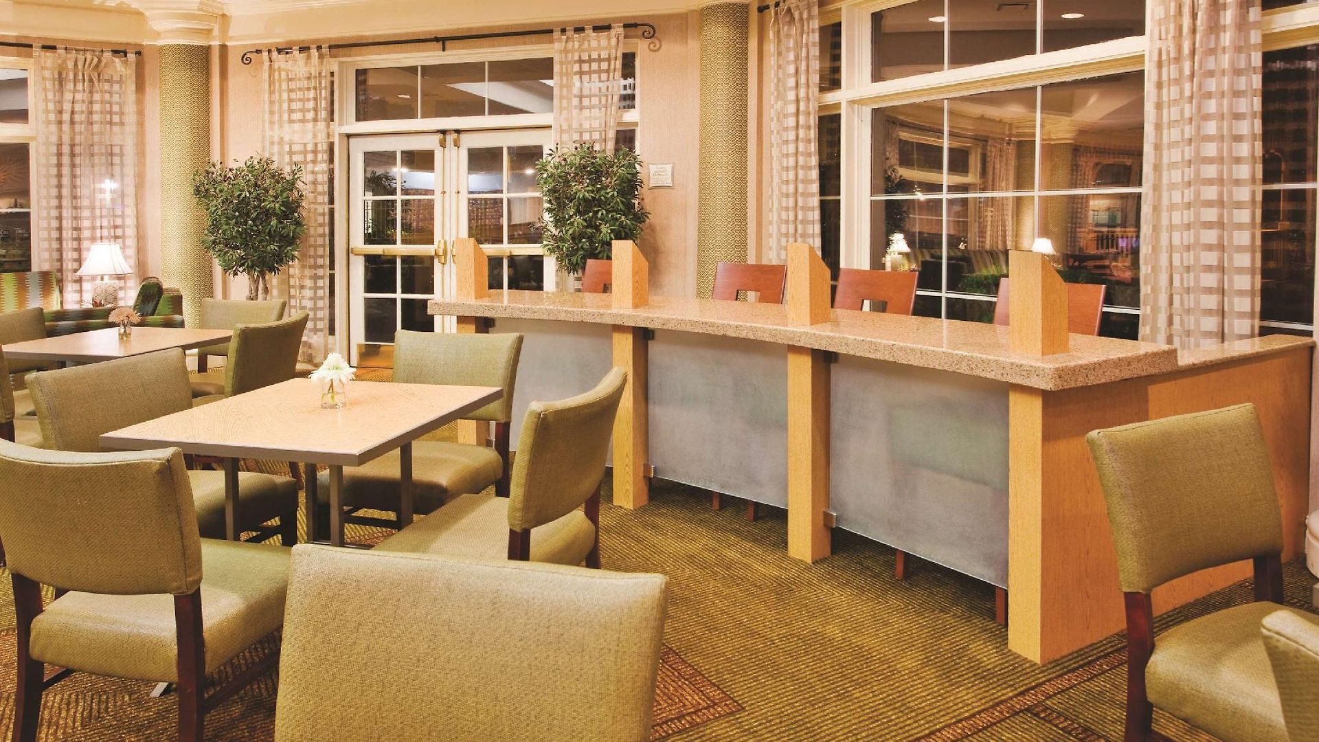 La Quinta By Wyndham Airport South Hotel
