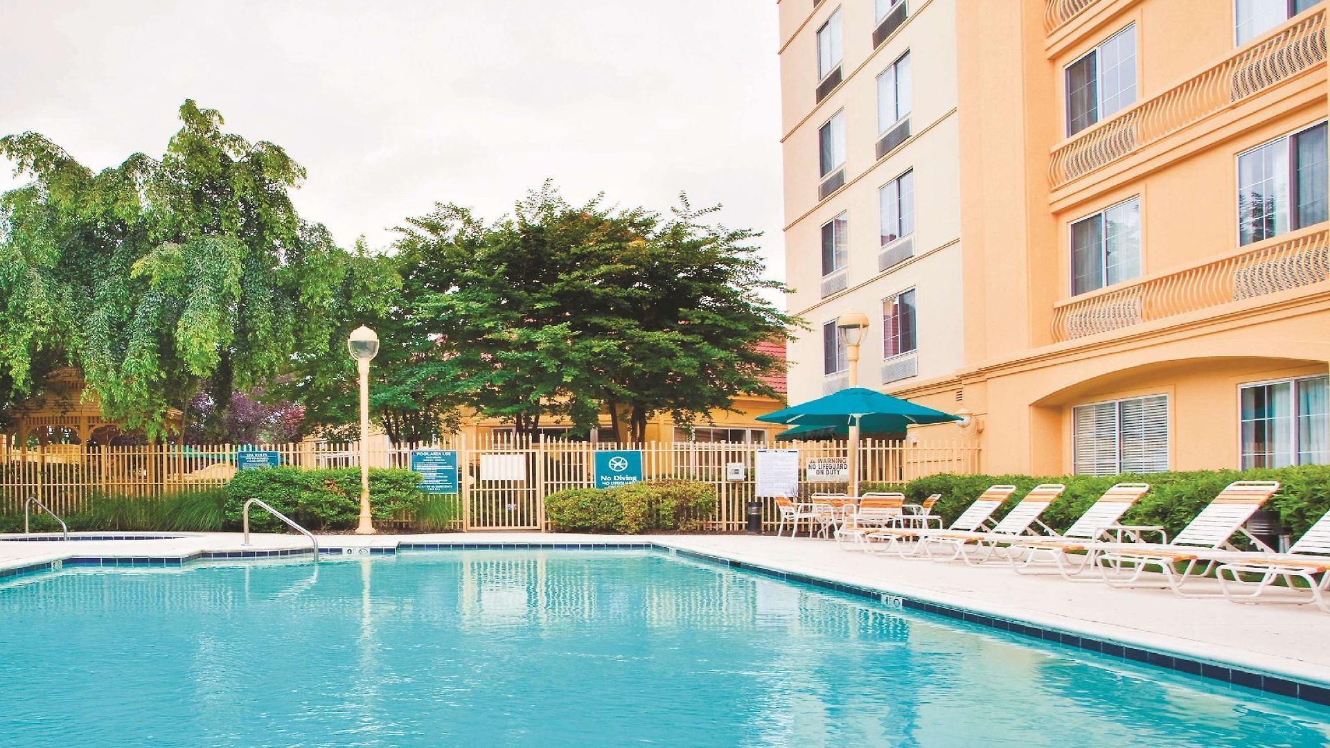 La Quinta By Wyndham Airport South 3*