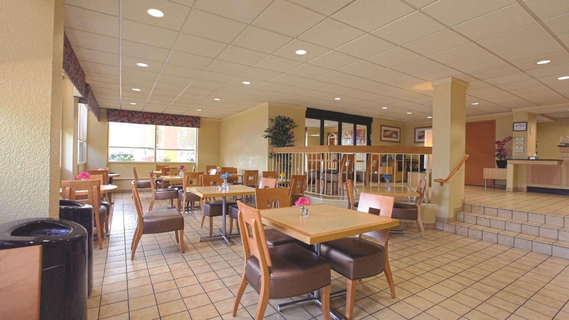 Hotel Spark By Hilton Airport North 3*