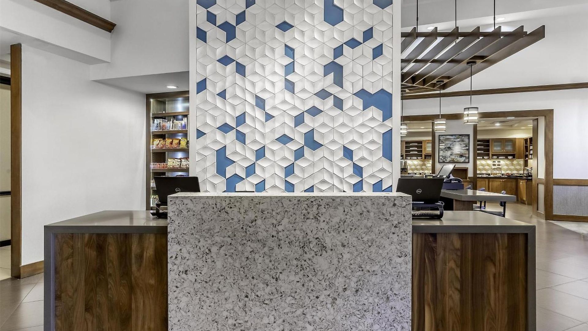 Hyatt Place Airport Billy Graham Parkway 3*