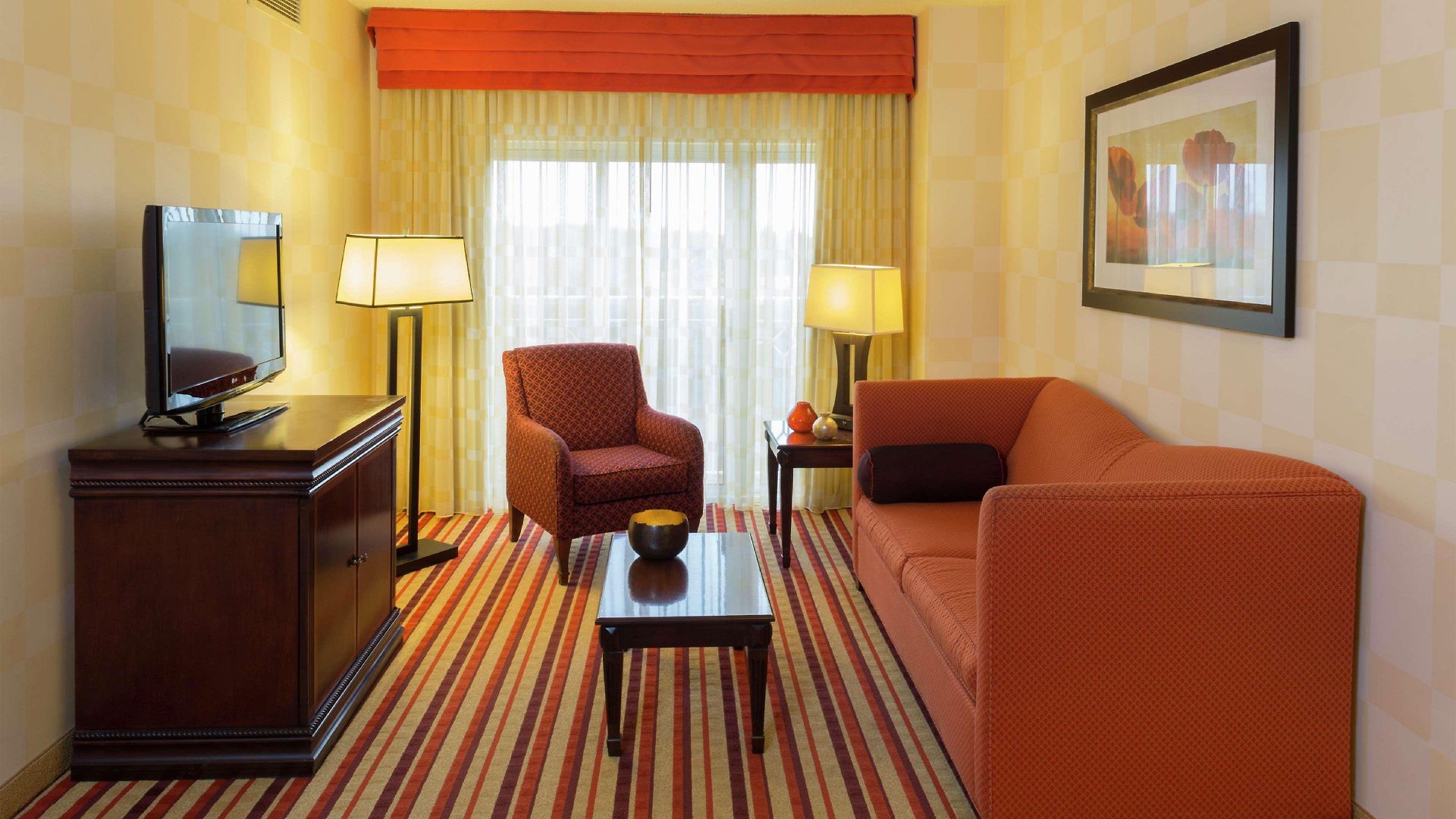 Hilton Airport 4*