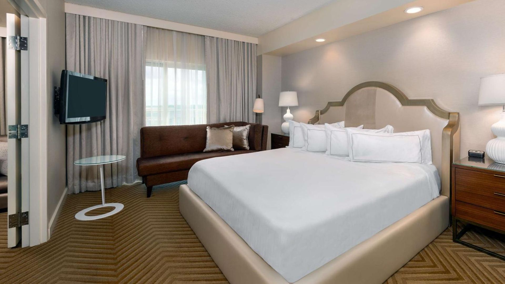 Hilton Airport