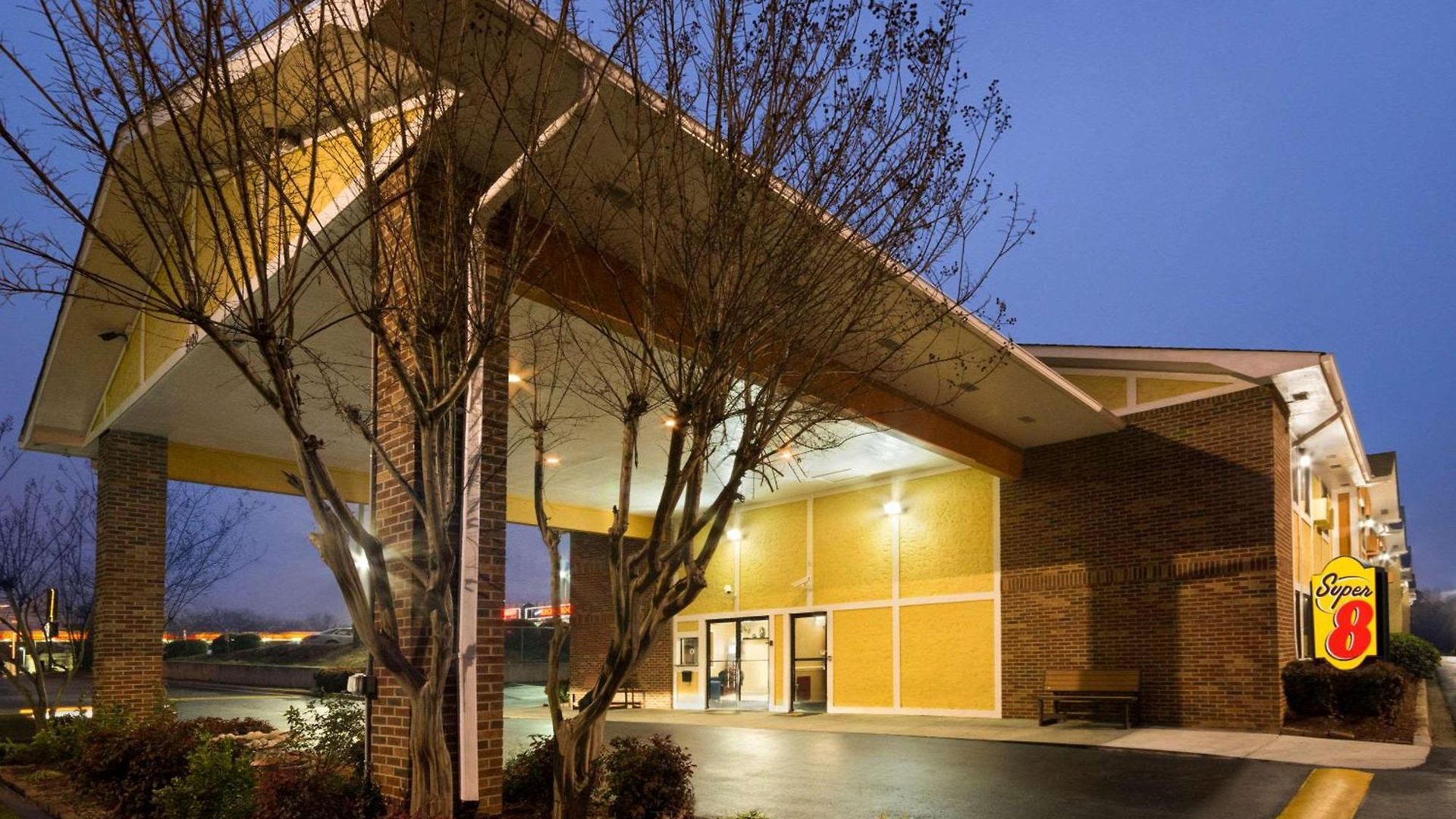 Super 8 By Wyndham Motel Charlotte