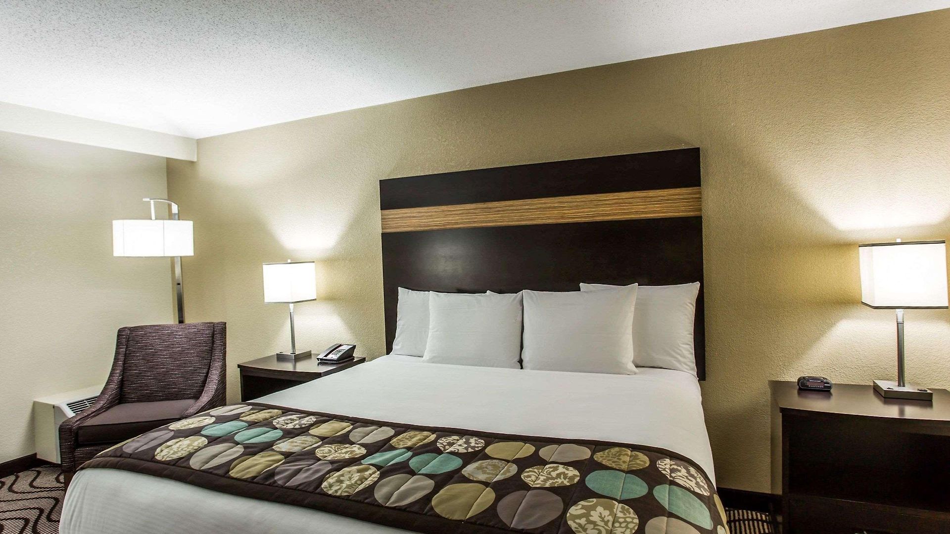Hotel Red Lion 3*