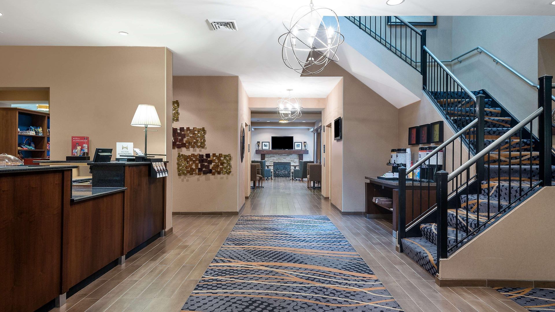 Hampton Uptown Hotel