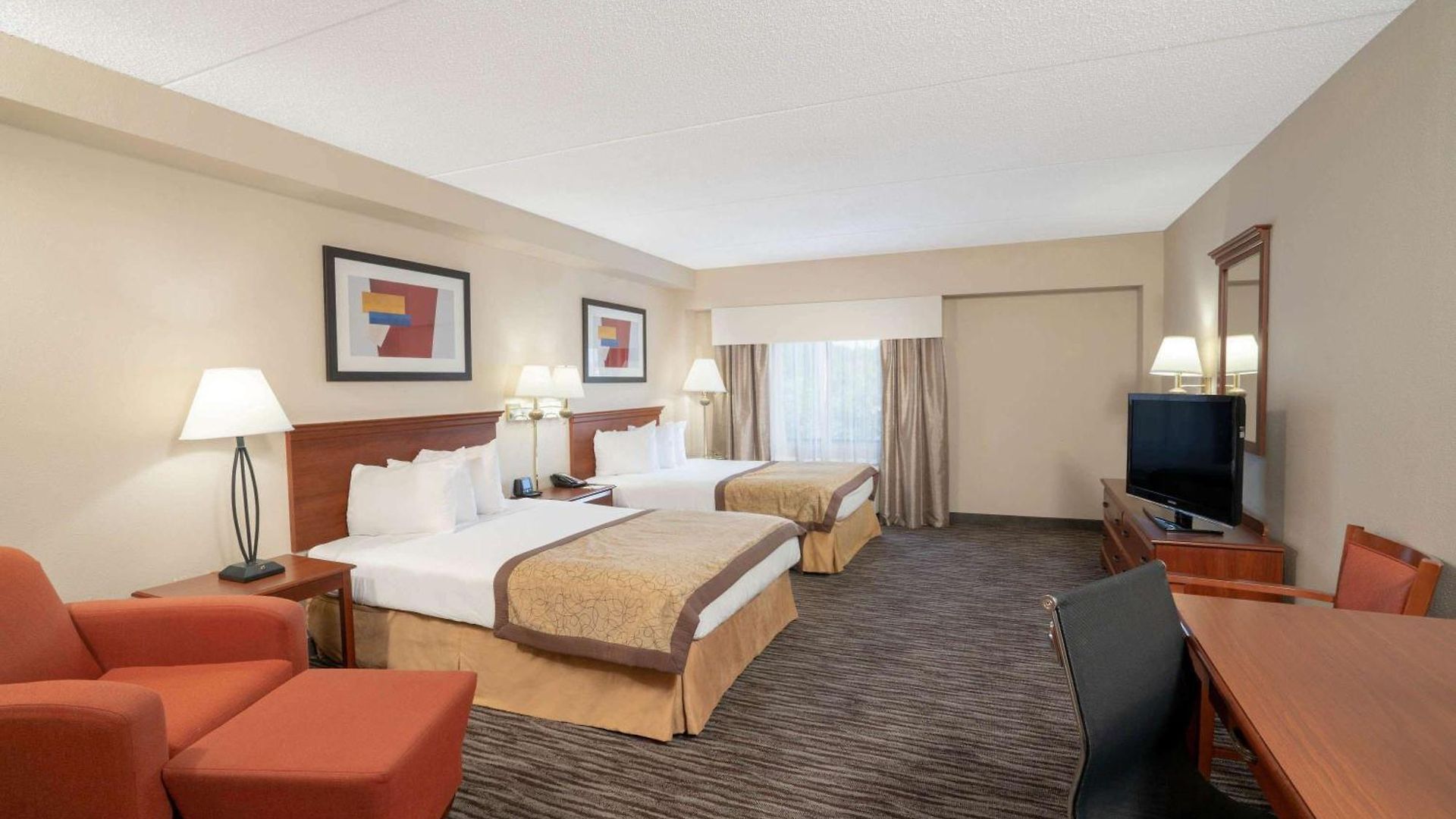 Wingate By Wyndham Airport