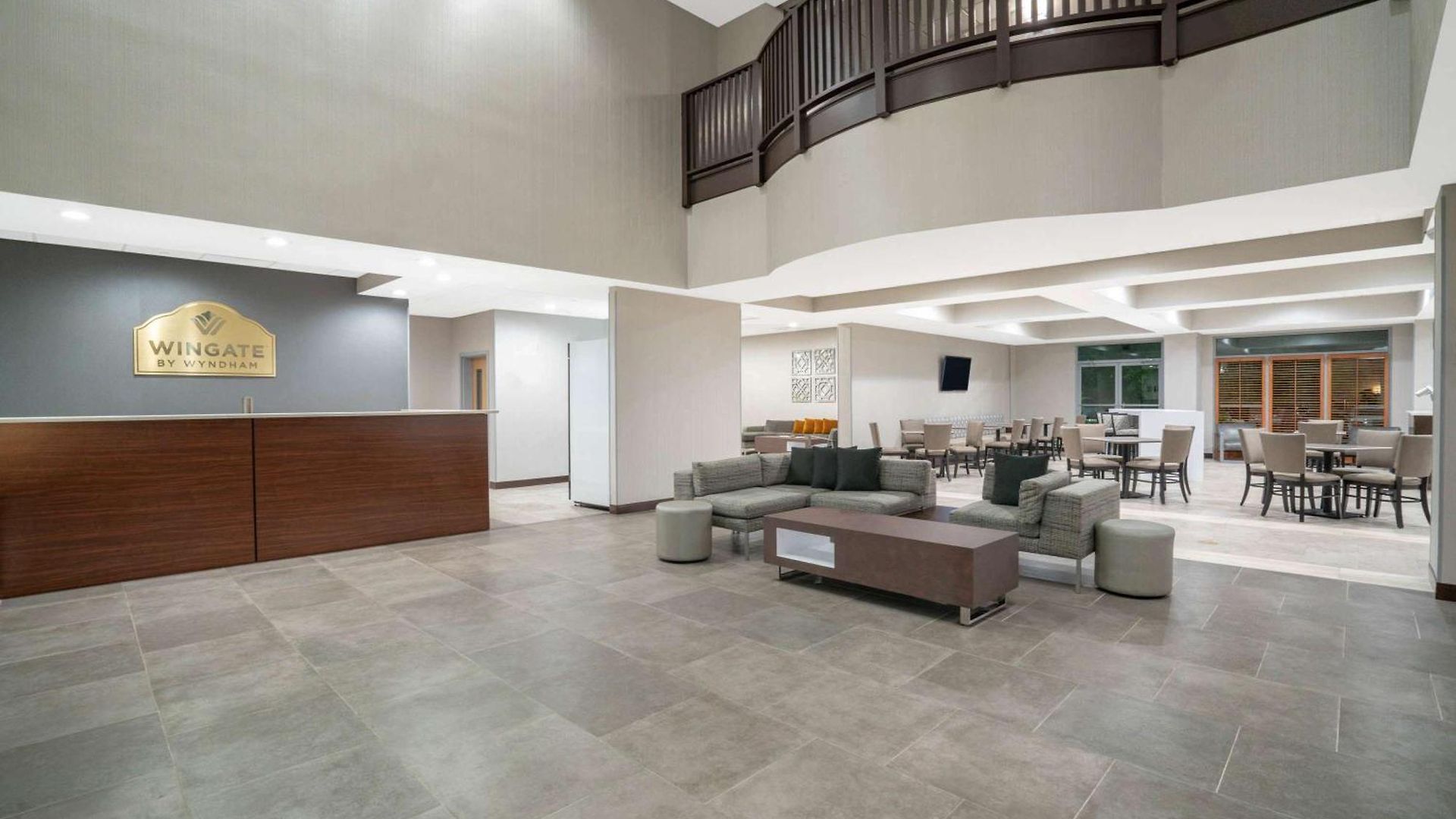 Hotel Wingate By Wyndham Airport