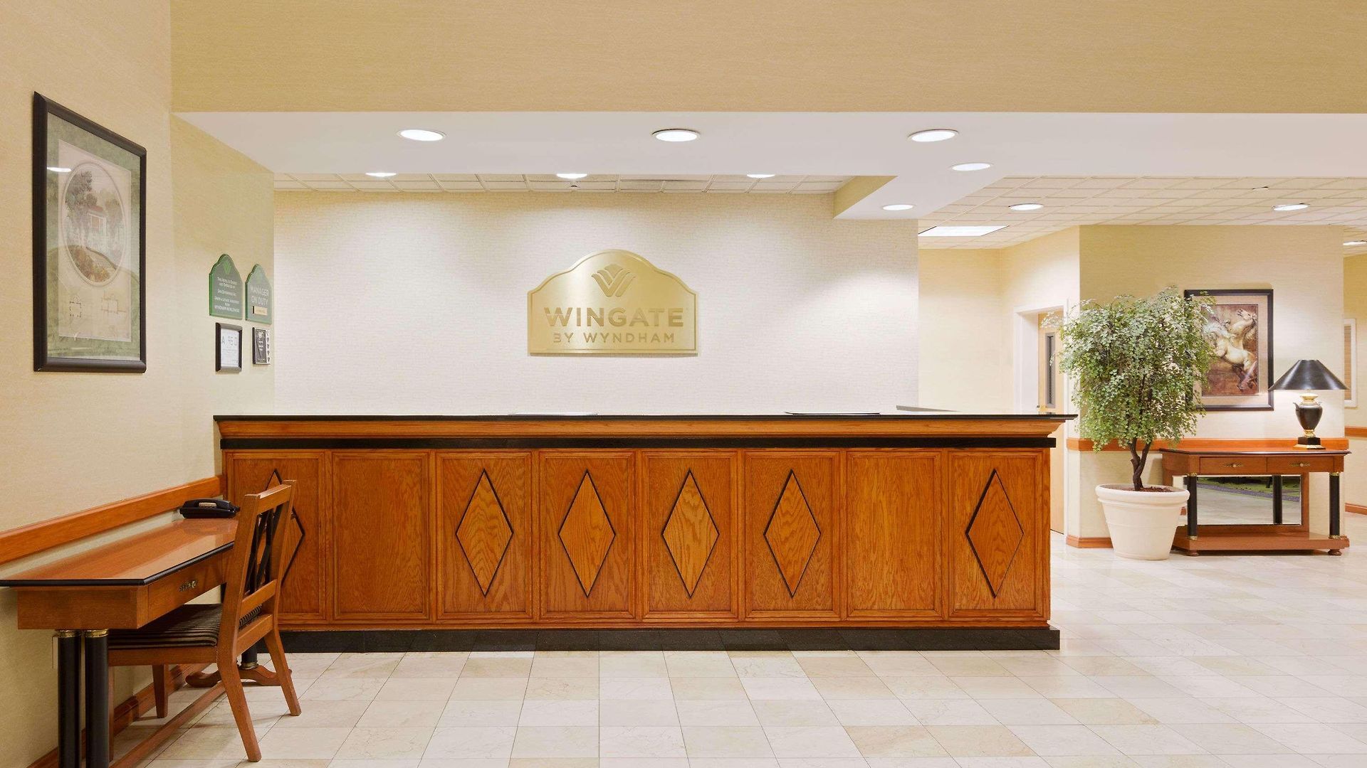 Wingate By Wyndham Airport Hotel Charlotte