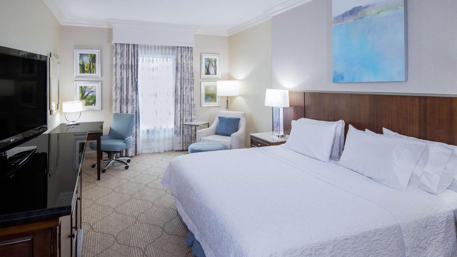 Hampton & South Park At Phillips Place Hotel Charlotte