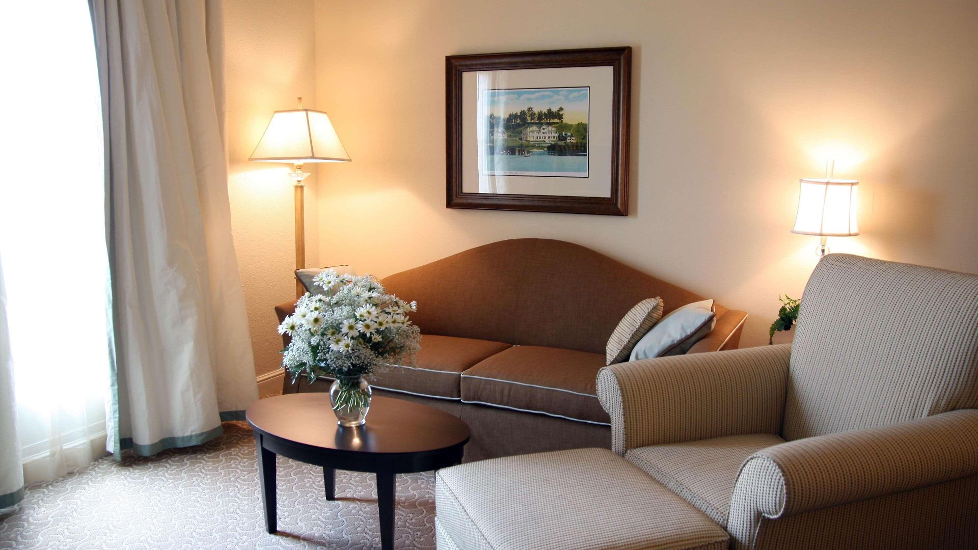 Hampton & South Park At Phillips Place Hotel Charlotte