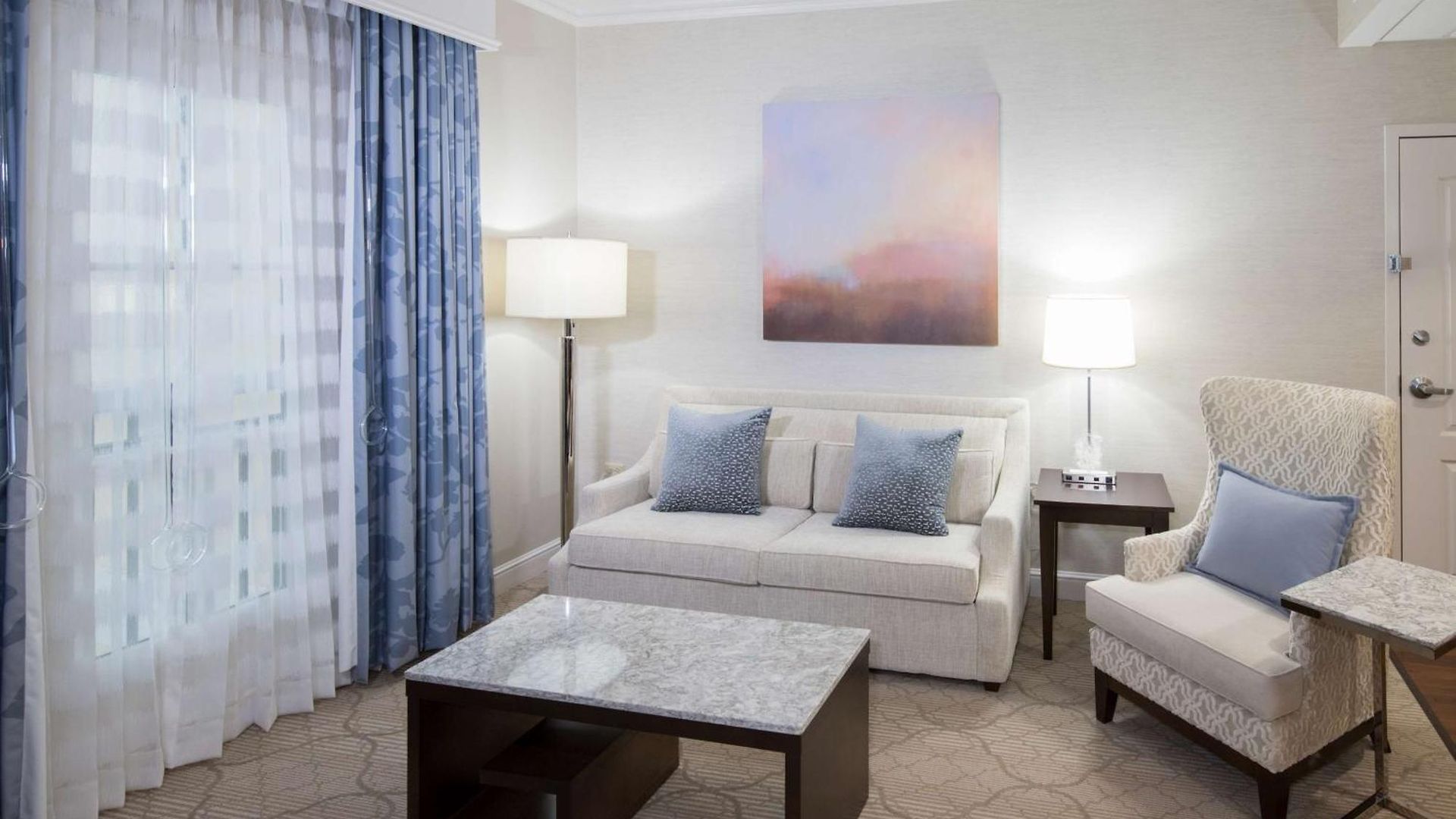Hotel Hampton & South Park At Phillips Place Charlotte