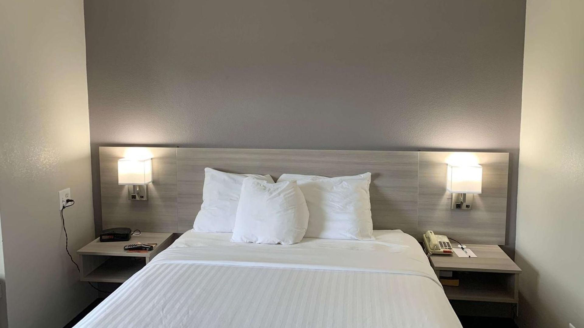 Microtel By Wyndham Airport