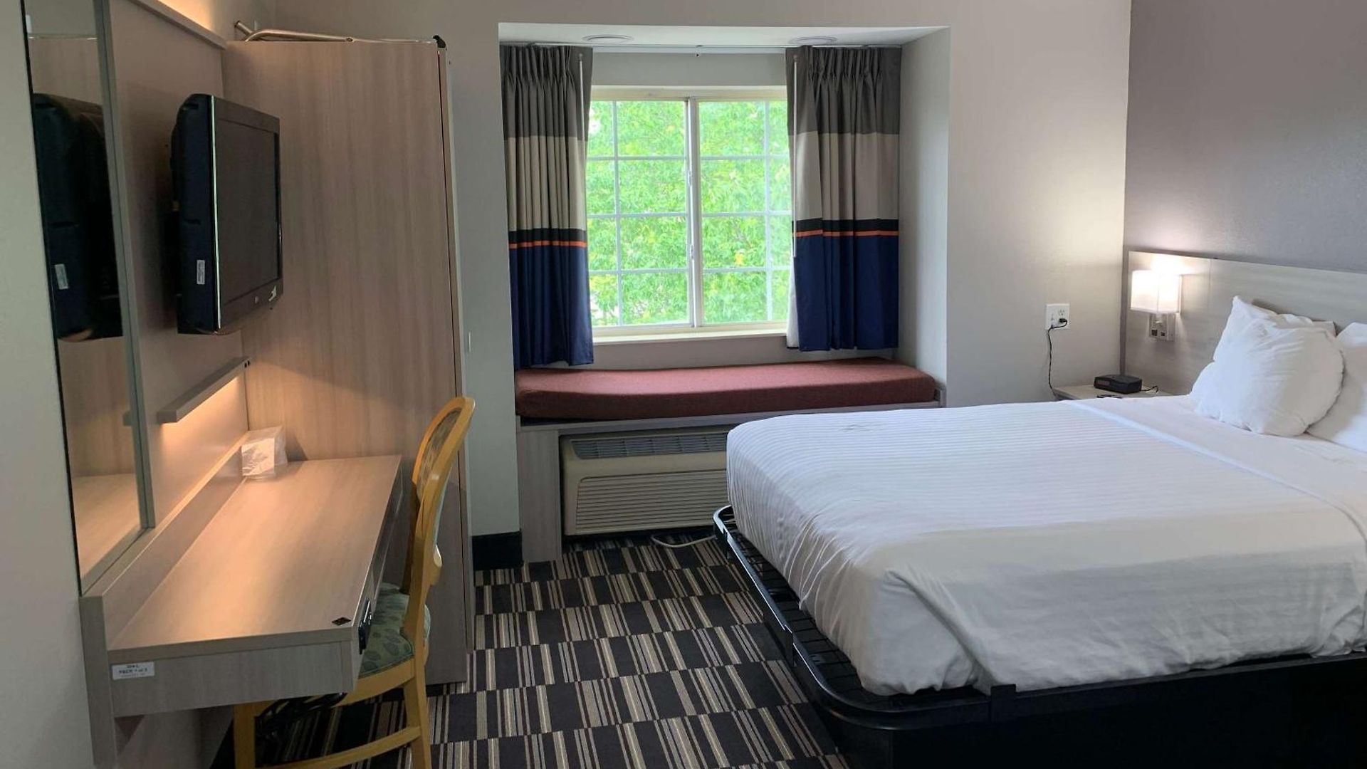 Hotel Microtel By Wyndham Airport Charlotte