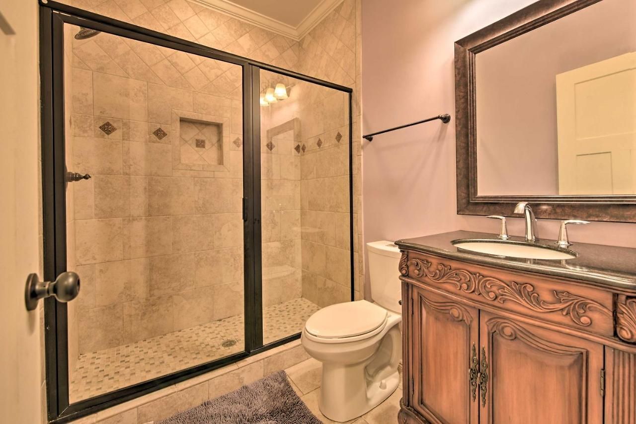 2 Mi To Dtwn: In Noda District Near Unc! Holiday home *