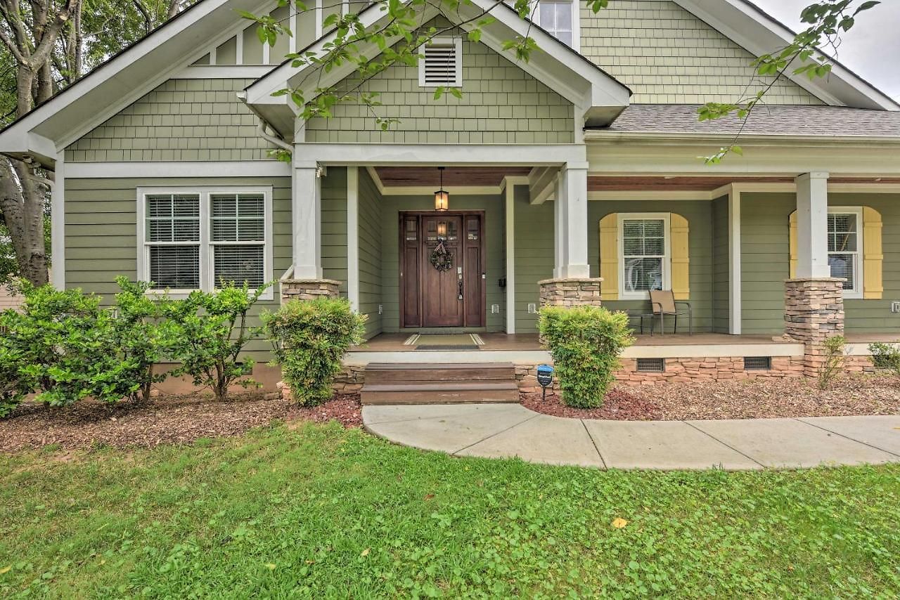 2 Mi To Dtwn: In Noda District Near Unc! Holiday home *