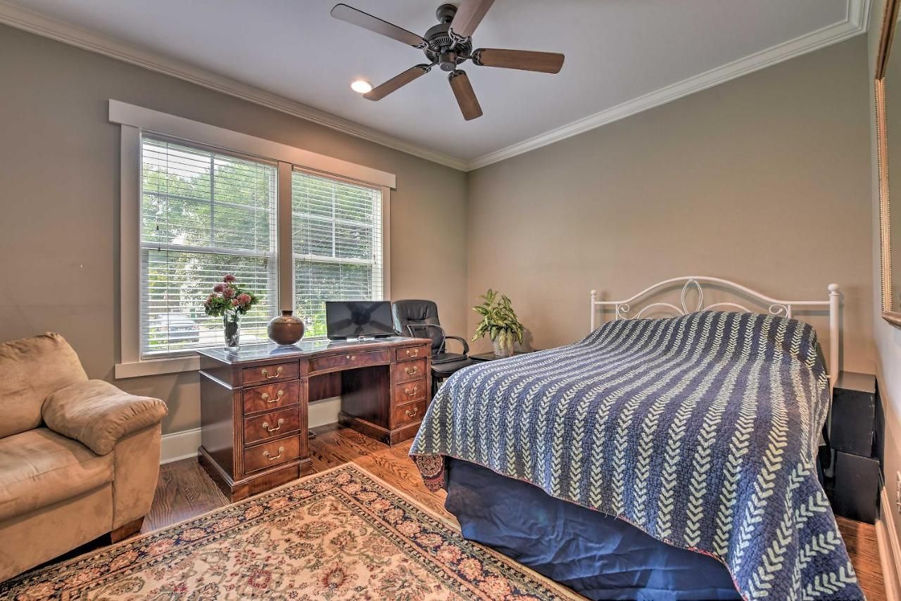 Holiday home 2 Mi To Dtwn: In Noda District Near Unc! *