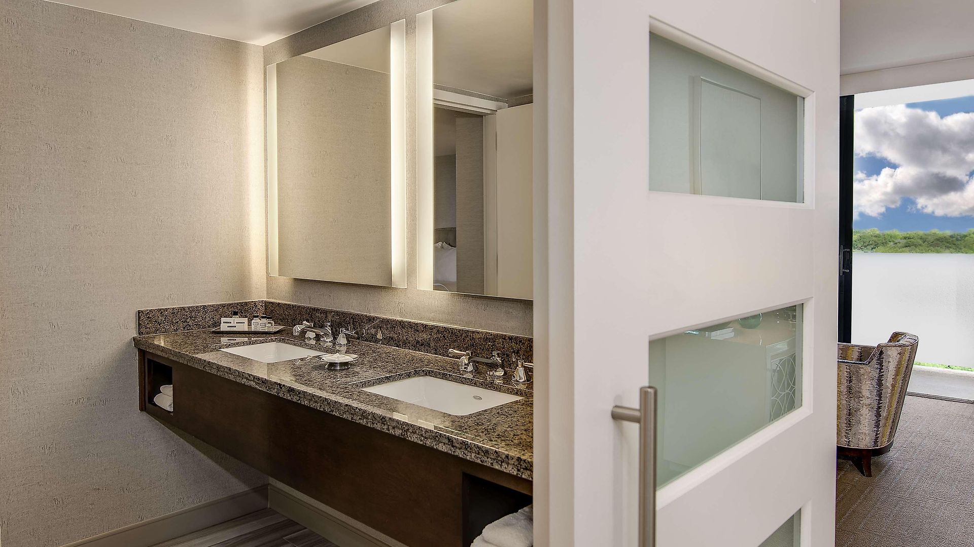 Sonesta Lower South End