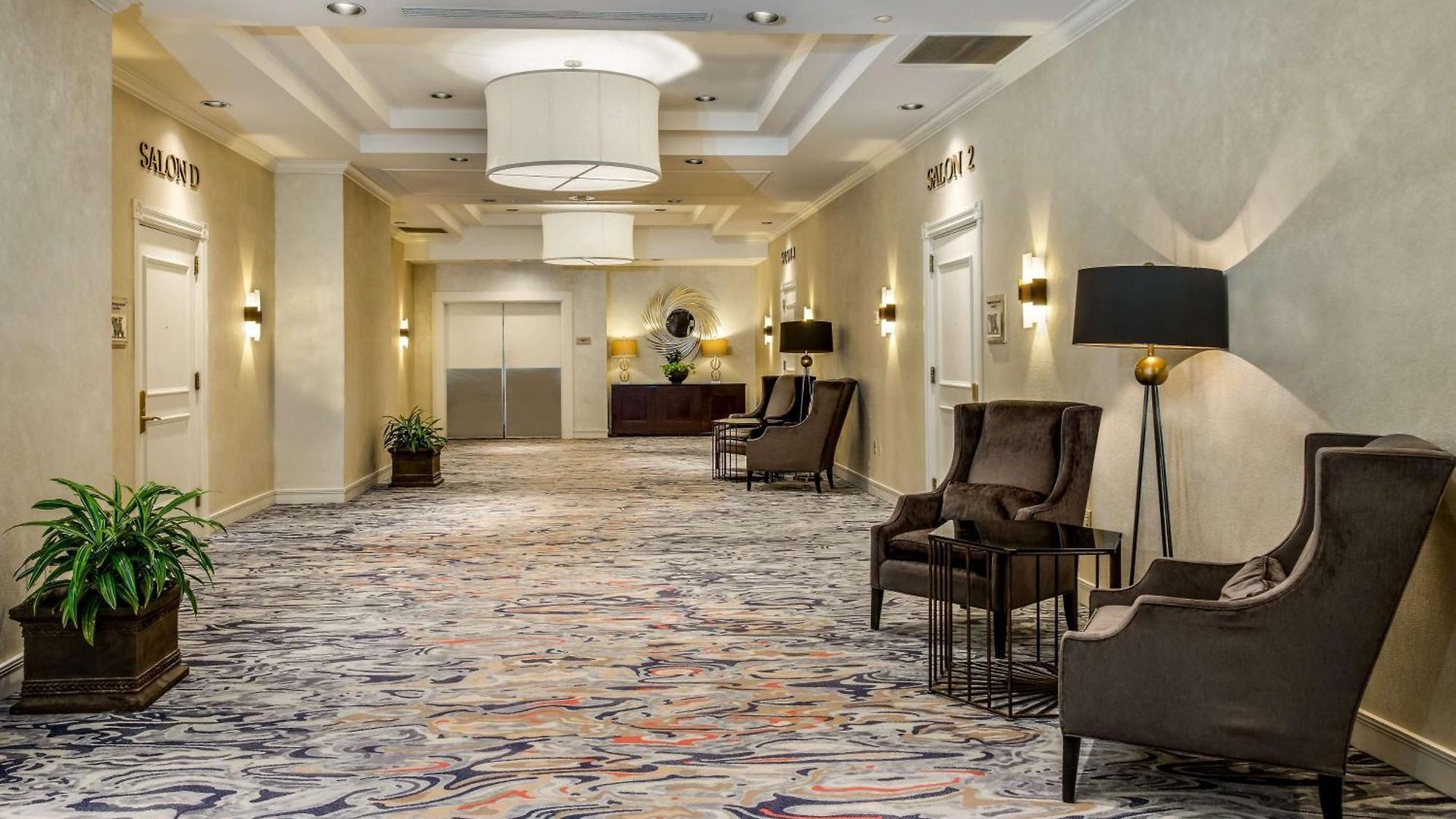 Sonesta Lower South End Hotel