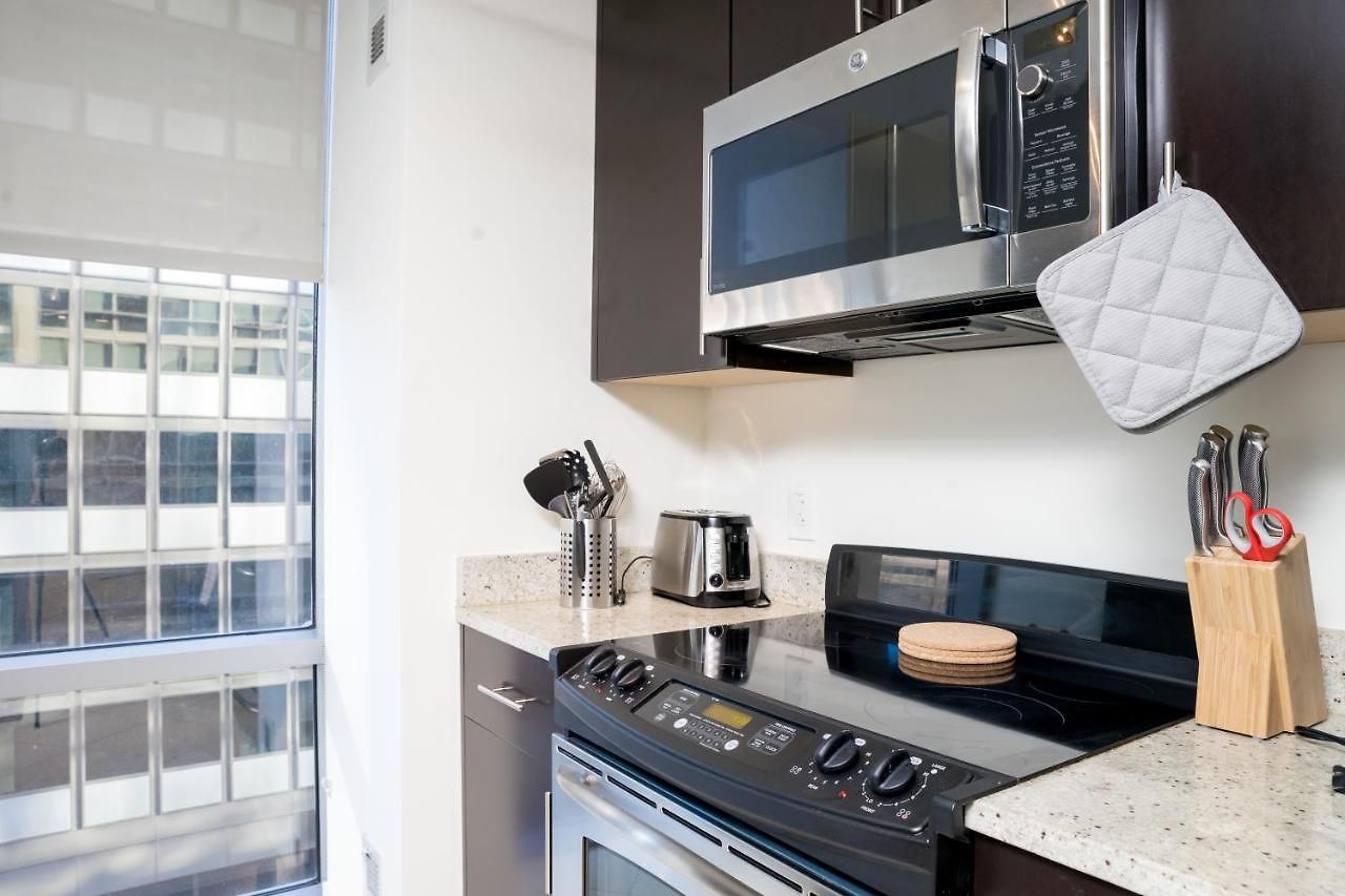 Corporate Uptown Furnished Apartment