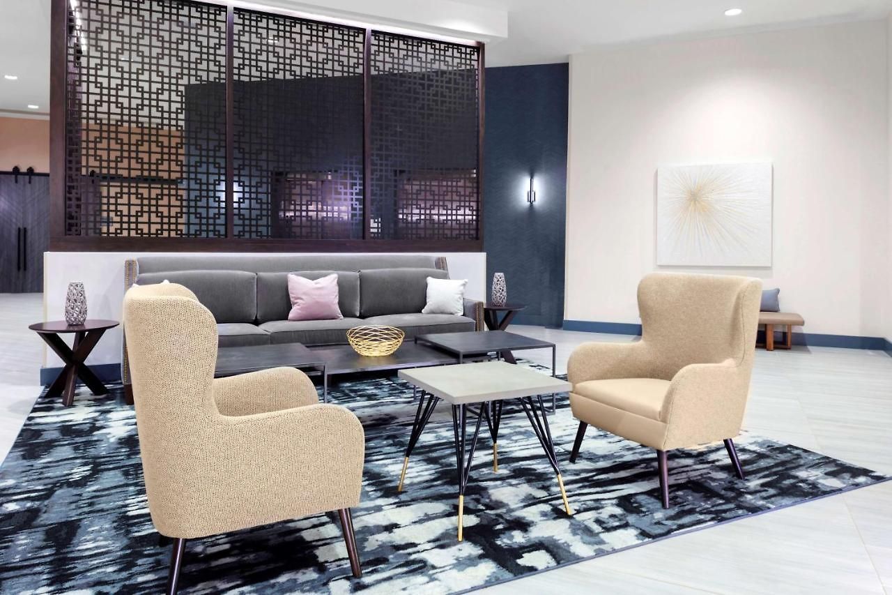 Hotel Hyatt House Rea Farms 3*