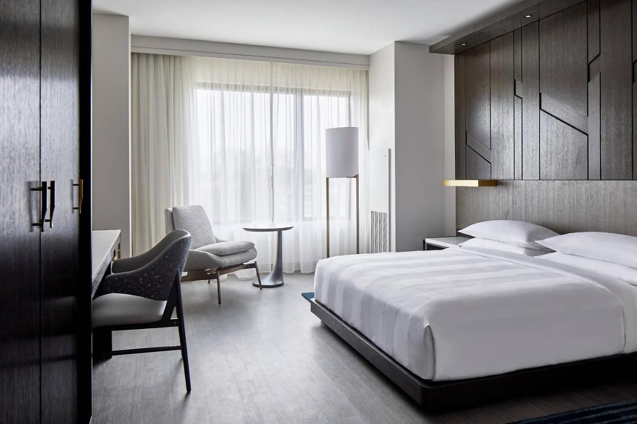 Unc Marriott & Conference Center Hotel Charlotte