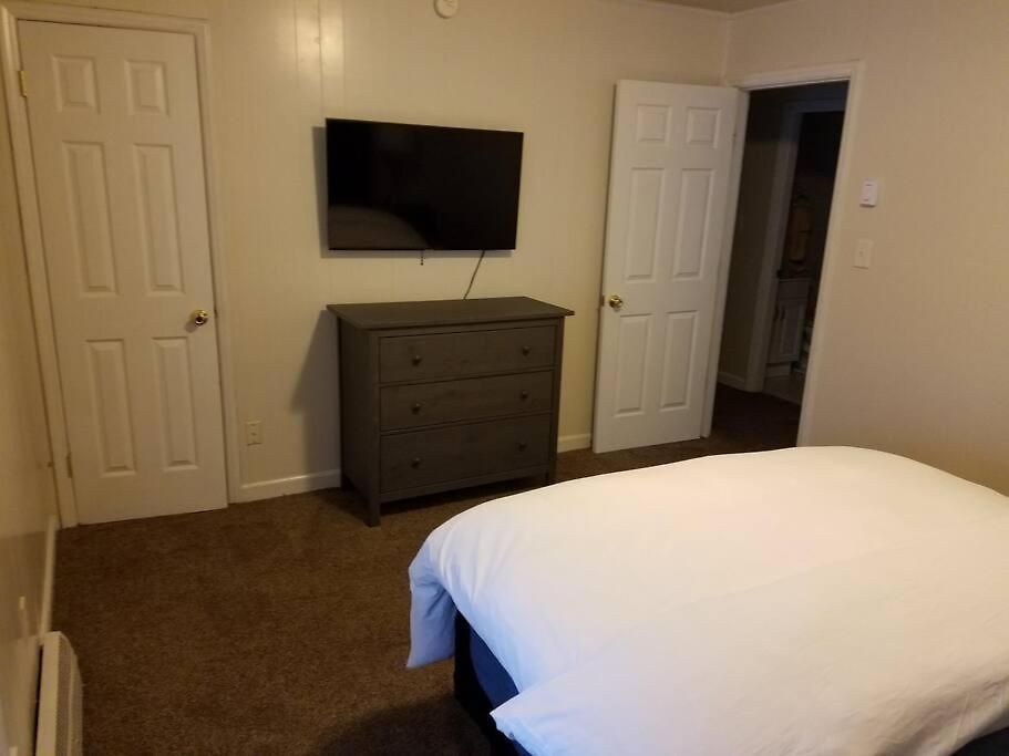 Apartment 6, Sleep 3, Walk To Attractions In Uptown Charlotte