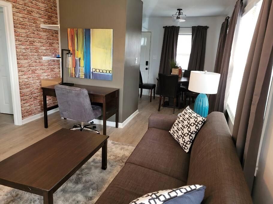 Apartment Trendy Escape ◉ California King Bed Awaits! *