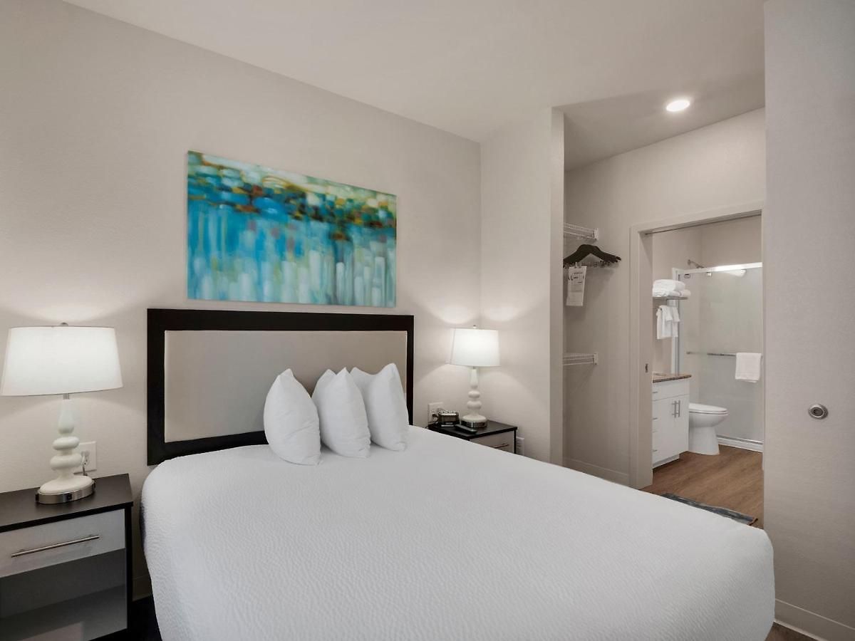 Waterwalk Extended By Wyndham - Arrowood Hotel Charlotte