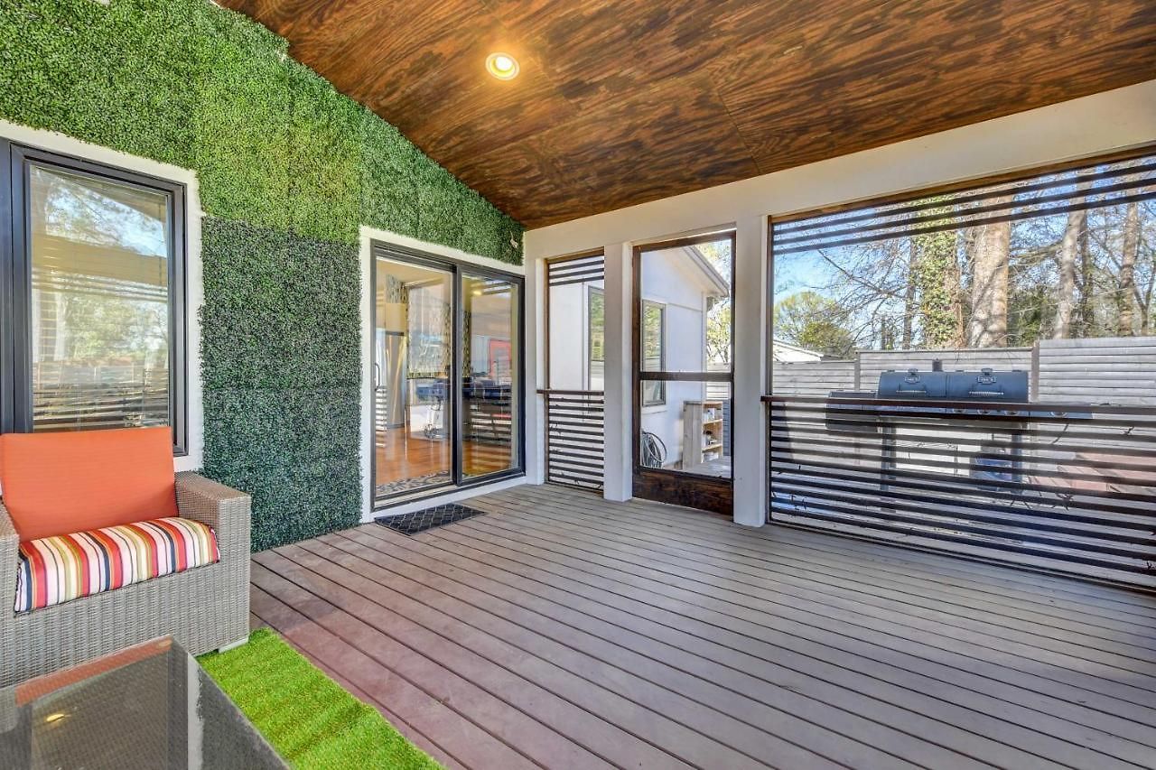 Modern With Yard 3 Mi To Uptown Charlotte! Charlotte