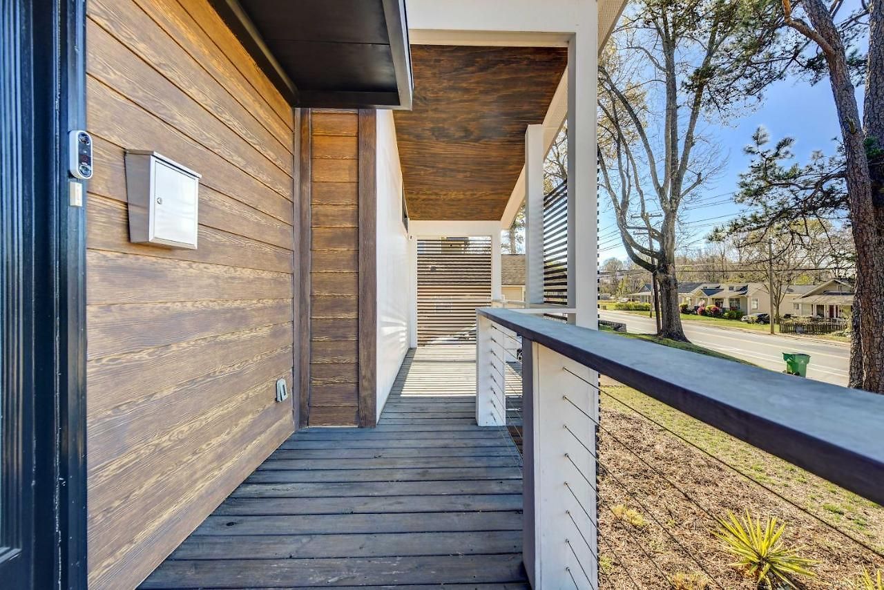 Holiday home Modern With Yard 3 Mi To Uptown Charlotte! Charlotte