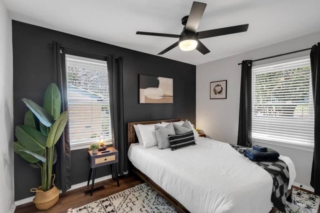 3 Mi To & Pet Friendly & Quiet Neighborhood