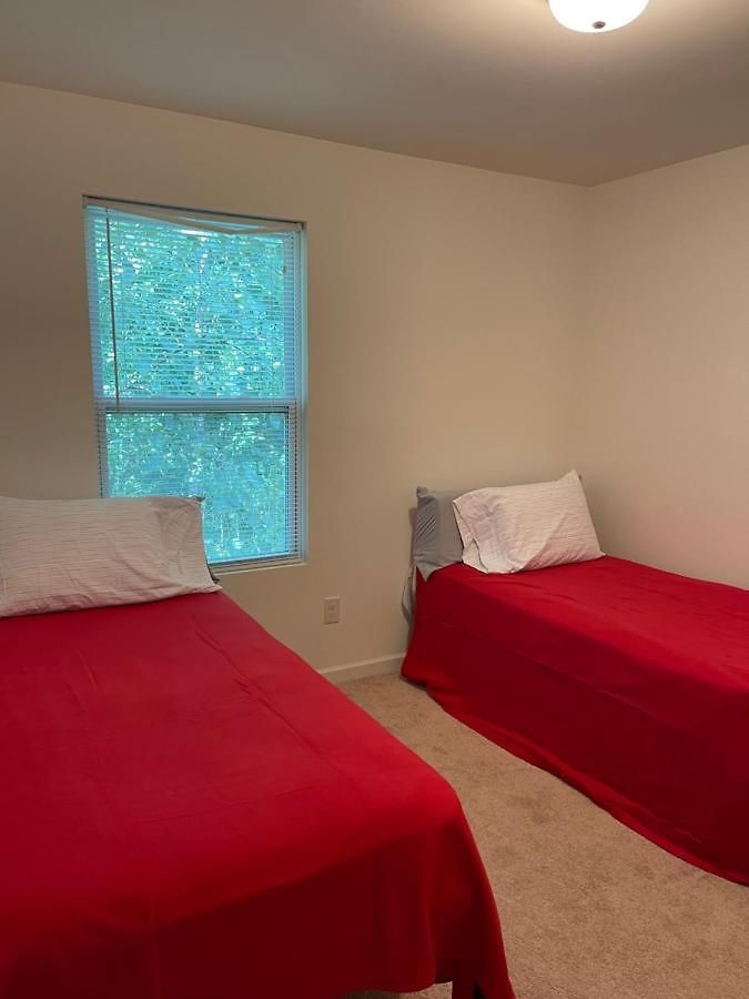 Spacious & Family Friendly 3br | 10 Min To Uptown