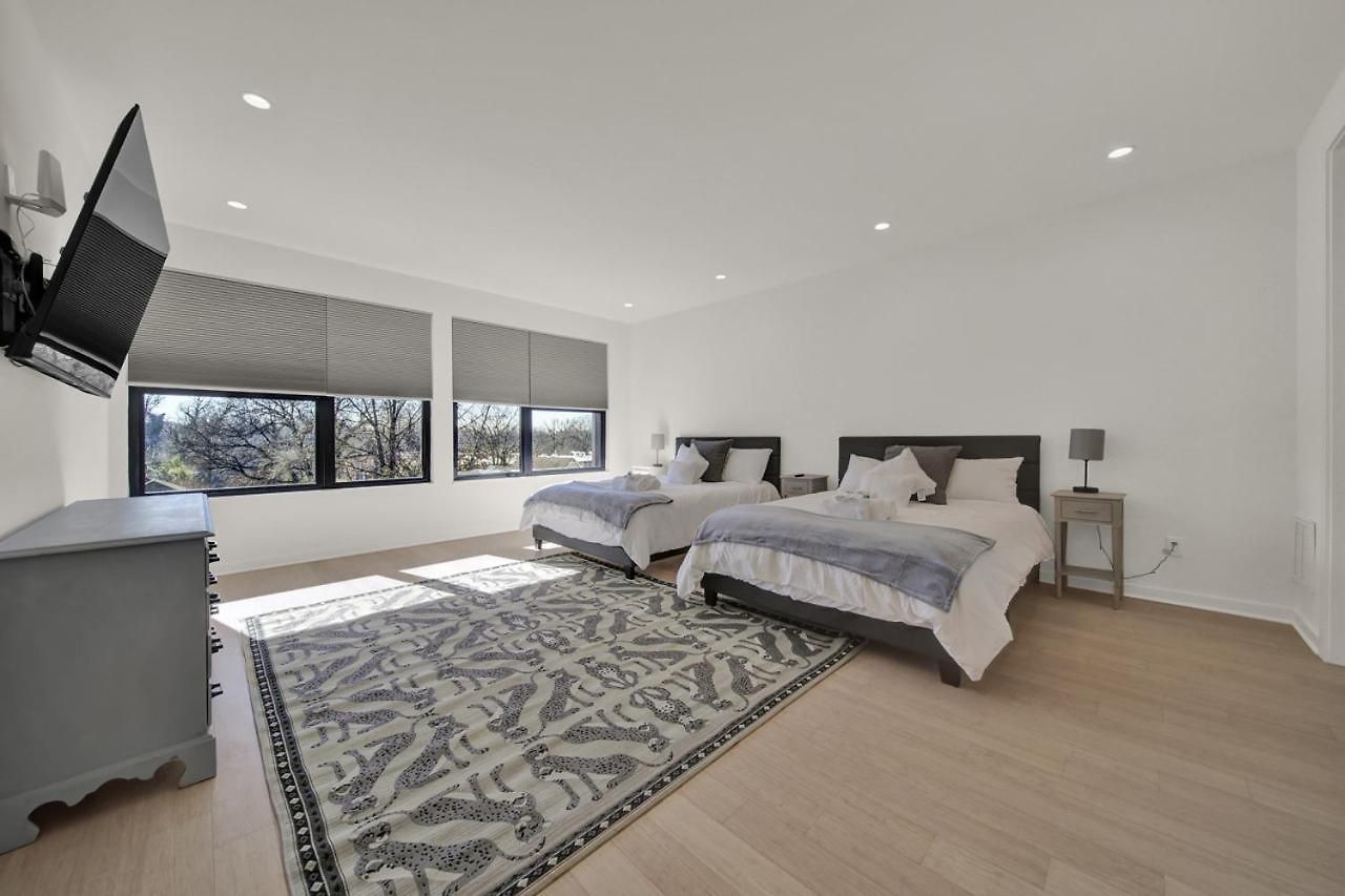 Holiday home Amazing Views Rooftop Patio, Gym And Game